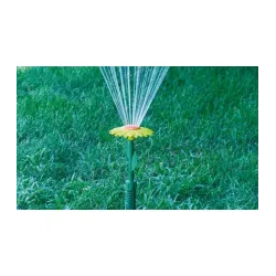 Aspersor pentru gradina cu floare